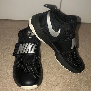 boys bike basketball shoes